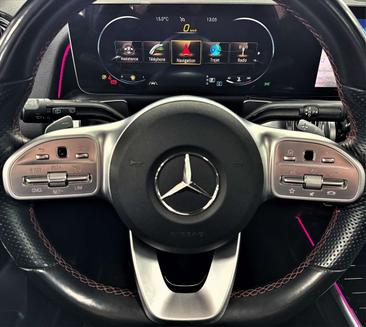 Mercedes GLB 200 AMG Line — photo 31