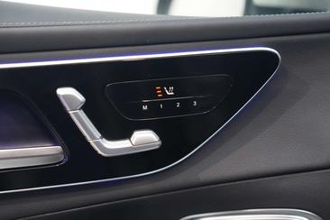Mercedes GLC 400 AMG Line — photo 18