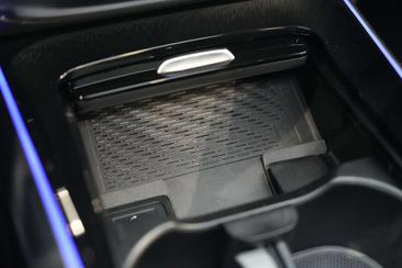 Mercedes GLA 250 Year Edition — photo 28