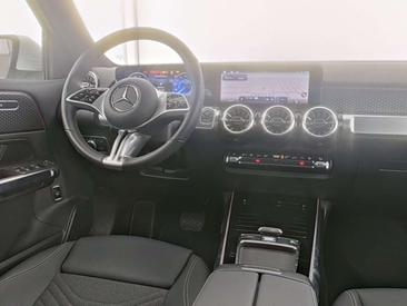 Mercedes EQB 300 Progressive 2025 Blanc — photo 5