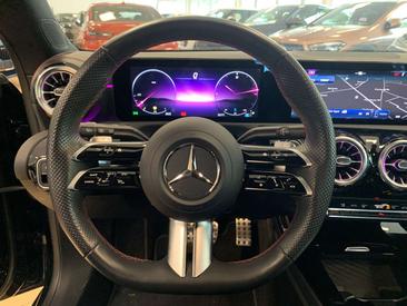 Mercedes CLA 200 AMG Line — photo 12