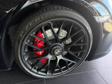 Porsche 991 I Carrera 4 GTS Cabriolet — photo 7
