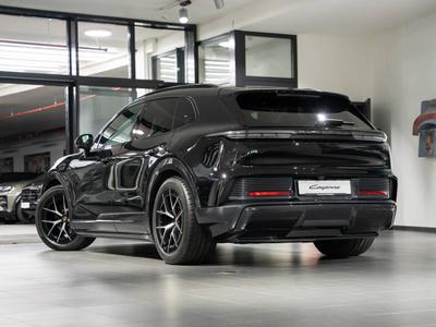 Porsche Cayenne E4 Electric