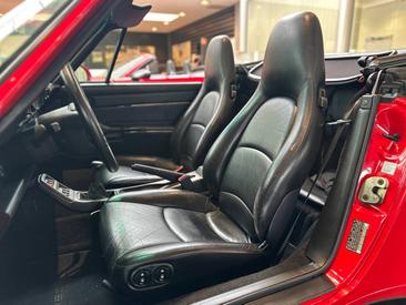 Porsche 993 Carrera Cabriolet — photo 29