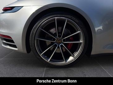 Porsche 992 I Carrera 4S — photo 24