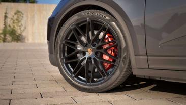 Porsche Macan 4S — photo 5