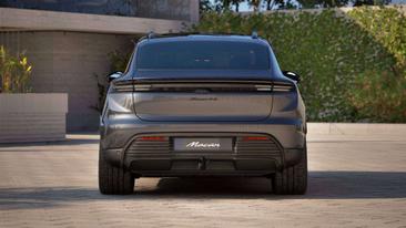 Porsche Macan 4S — photo 7