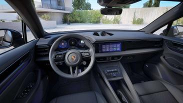 Porsche Macan 4S — photo 8