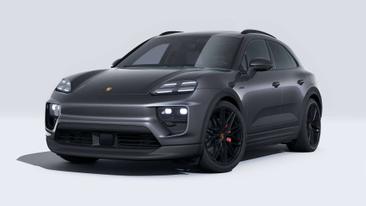 Porsche Macan 4S — photo 11