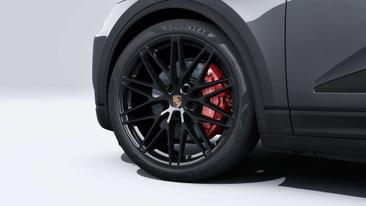 Porsche Macan 4S — photo 15