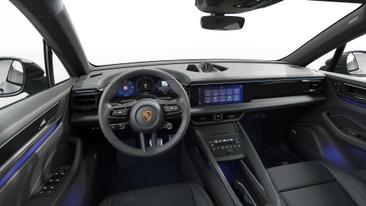 Porsche Macan 4S — photo 18