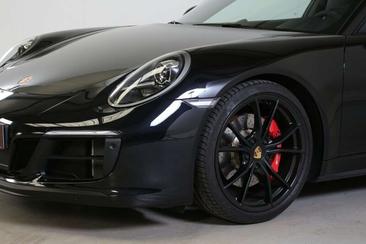 Porsche 991 GTS — photo 17