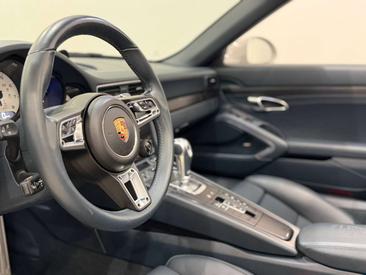 Porsche 991 GTS — photo 25