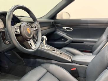 Porsche 991 GTS — photo 26