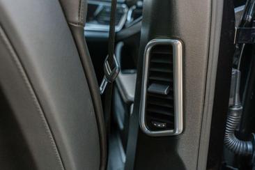Porsche Panamera II E-Hybrid — photo 36
