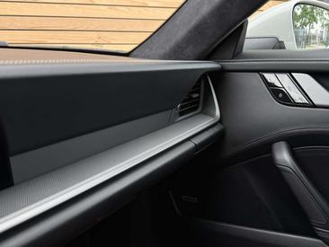 Porsche 992 I Carrera S — photo 32