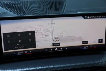 BMW Série 3 Shadow Line 330e XDrive — photo 23