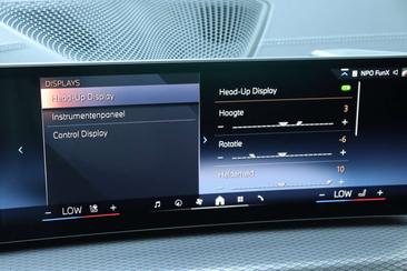 BMW Série 3 Shadow Line 330e XDrive — photo 29