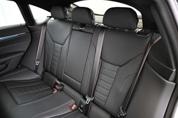 BMW Série 4 Gran Coupé M Sport 420d XDrive — photo 28