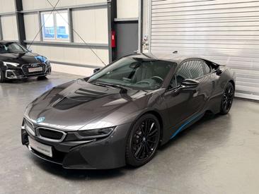 BMW I8 Coupé — photo 11