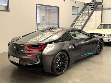 BMW I8 Coupé — photo 13