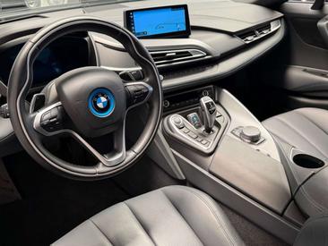 BMW I8 Coupé — photo 15