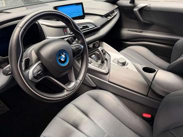 BMW I8 Coupé — photo 16