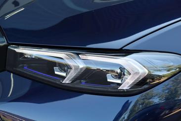 BMW Série 3 Shadow Line 330e XDrive — photo 49