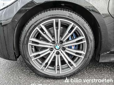 BMW Série 3 330e — photo 8