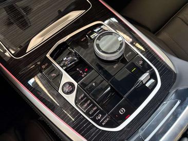 BMW X7 M-Sport XDrive40d — photo 19