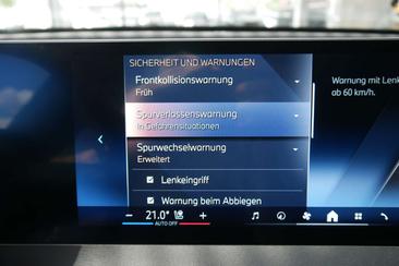 BMW IX XDrive40 — photo 24