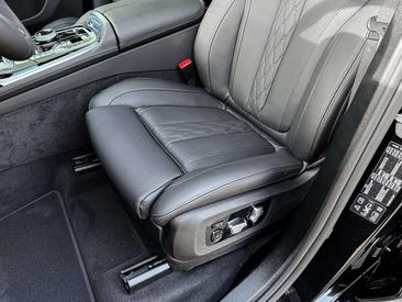 BMW X7 M-Sport XDrive40d — photo 14