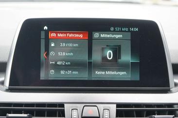 BMW 225 Xe — photo 28