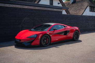 McLaren 570S — photo 6