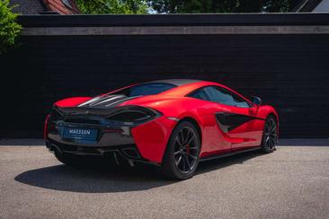 McLaren 570S — photo 10