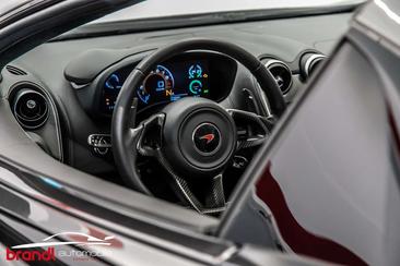 McLaren 570S Spider — photo 16