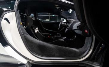 McLaren 600LT — photo 13