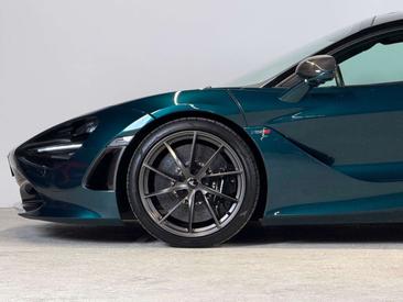 McLaren 720S — photo 16