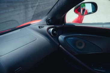 McLaren 570S — photo 39