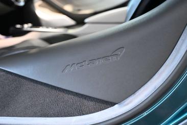 McLaren GT — photo 29