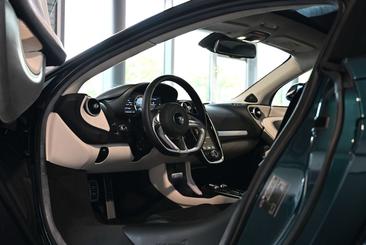 McLaren GT — photo 30