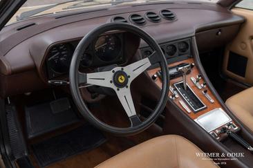 Ferrari 400 — photo 27