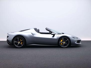 Ferrari 296 GTS — photo 4