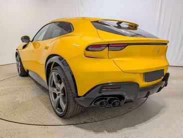 Ferrari Purosangue — photo 13