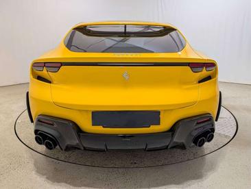 Ferrari Purosangue — photo 14