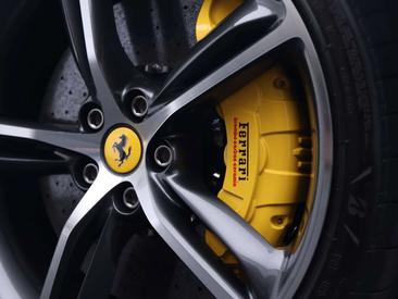 Ferrari 296 GTS — photo 14