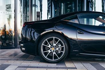 Ferrari California — photo 4