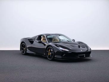Ferrari F8 Spider — photo 3
