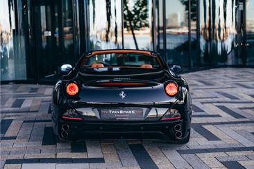 Ferrari California — photo 13