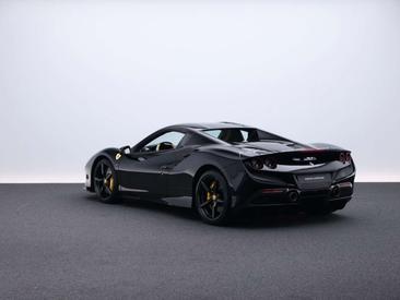 Ferrari F8 Spider — photo 7
